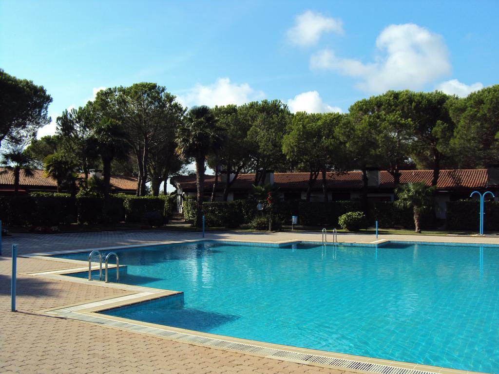 Villetta Corte Grande Villa Aprilia Marittima Exterior foto