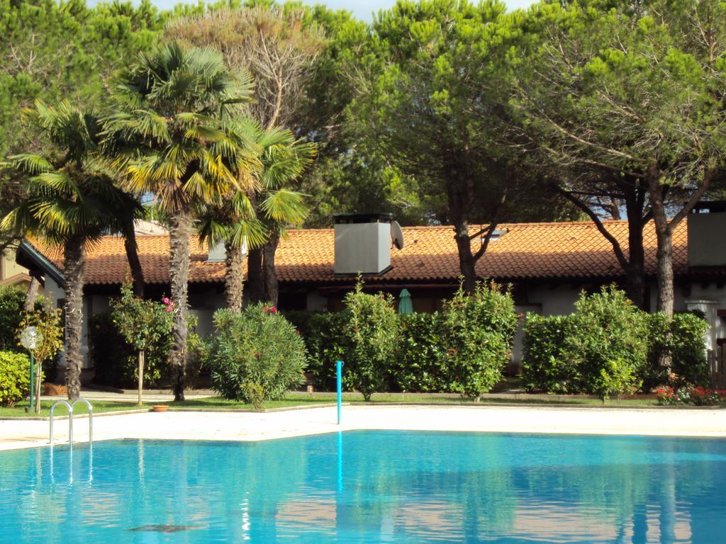 Villetta Corte Grande Villa Aprilia Marittima Exterior foto
